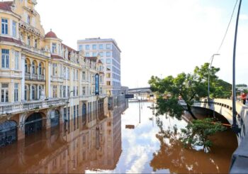 Editorial: mobilização médica urgente para apoio às vítimas das enchentes no Rio Grande do Sul